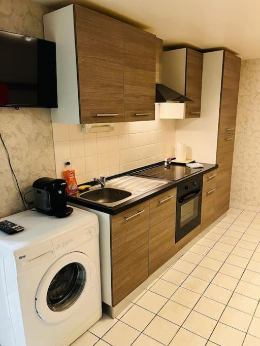 Appart Illy Cosy Et Confortable Saint-Etienne  Exterior foto
